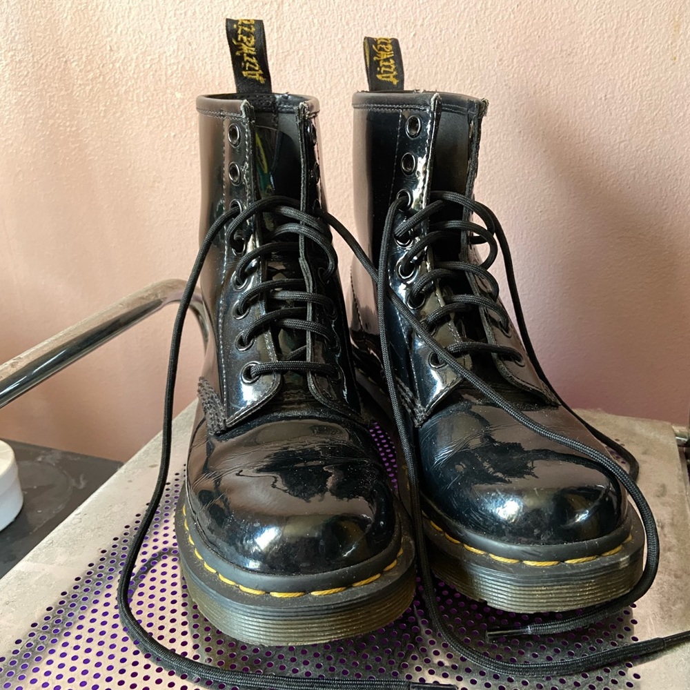 Patent black Doc Martens